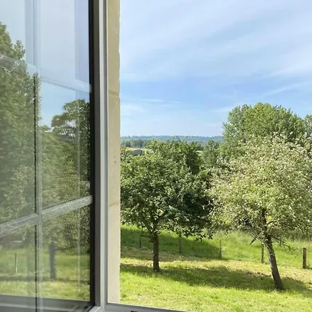 Pour 13 Pers Avec Babyfoot Et Cheminee - Fr-1-497-209 Holiday home La Mesniere