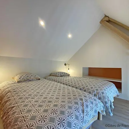 Pour 13 Pers Avec Babyfoot Et Cheminee - Fr-1-497-209 La Mesniere