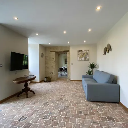 Pour 13 Pers Avec Babyfoot Et Cheminée - Fr-1-497-209 *